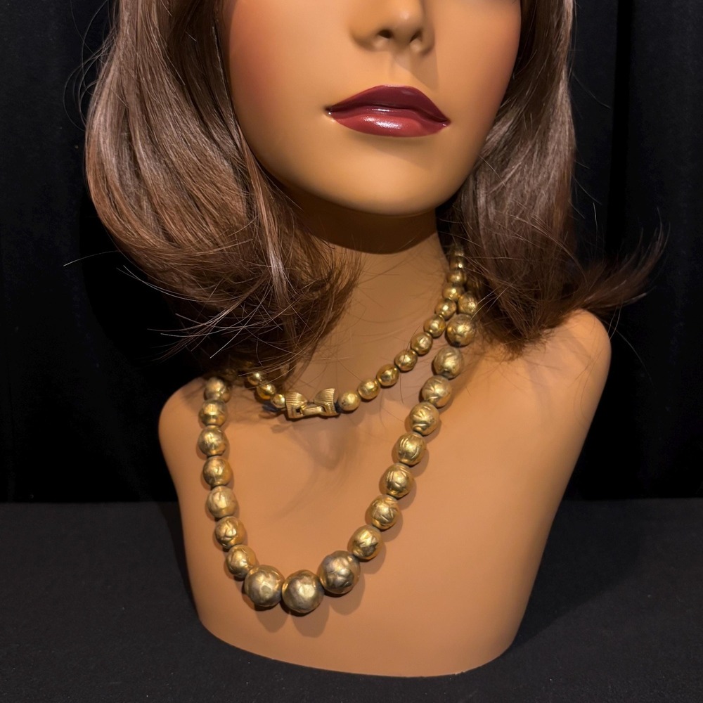 Vintage Trifari Signed Gold‑Tone Graduated Bead Necklace – 36"